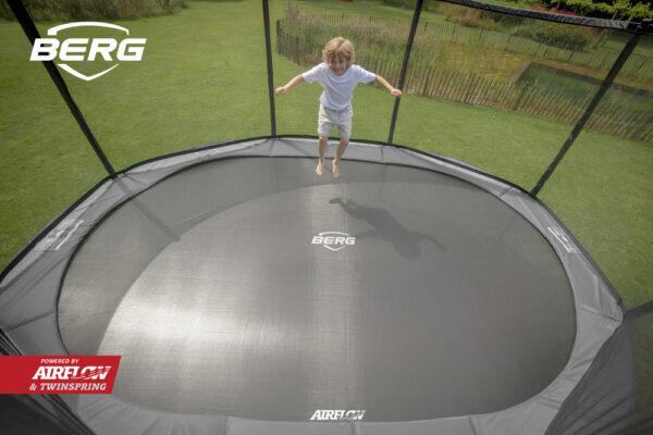 Trampolin springen Fun hüpfen InGround Flatground Sprungtuch Bodentrampolin Sicherheitsnetz ovales Tramolin rechteckiges Tramolin rundes Trampolin