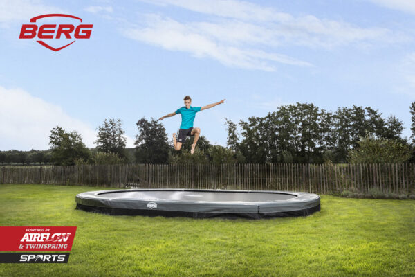 Trampolin springen Fun hüpfen InGround Flatground Sprungtuch Bodentrampolin Sicherheitsnetz ovales Tramolin rechteckiges Tramolin rundes Trampolin