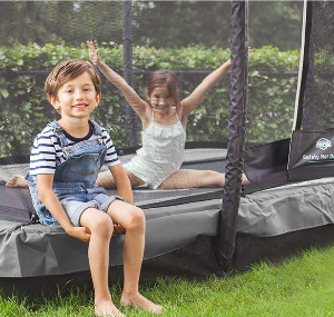 Trampolin springen Fun hüpfen InGround Flatground Sprungtuch Bodentrampolin Sicherheitsnetz ovales Tramolin rechteckiges Tramolin rundes Trampolin